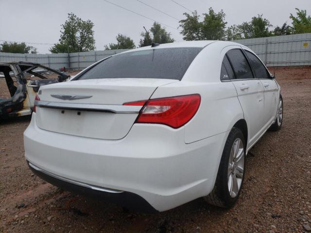 Photo 4 from auction – 2013 CHRYSLER 200 LX with VIN 1C3CCBAB4DN670910