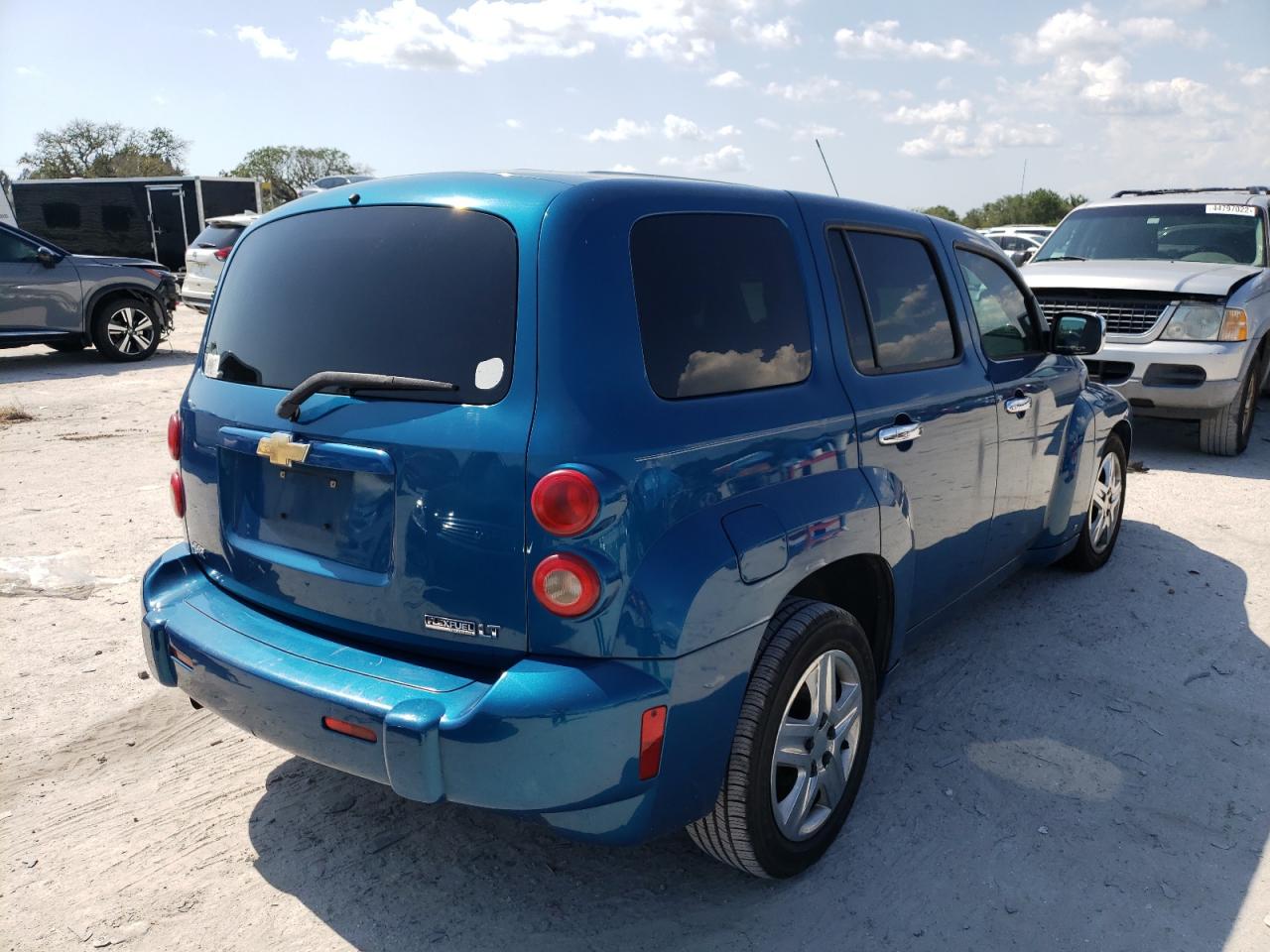 Photo 4 from auction – 2010 CHEVROLET HHR LT with VIN 3GNBABDB7AS508786