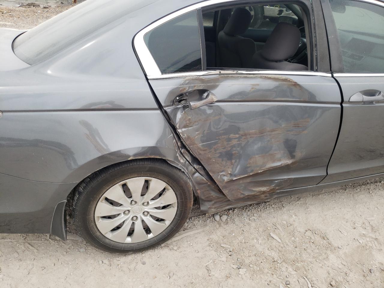 Photo 9 from auction – 2011 HONDA ACCORD LX with VIN 1HGCP2F33BA110335