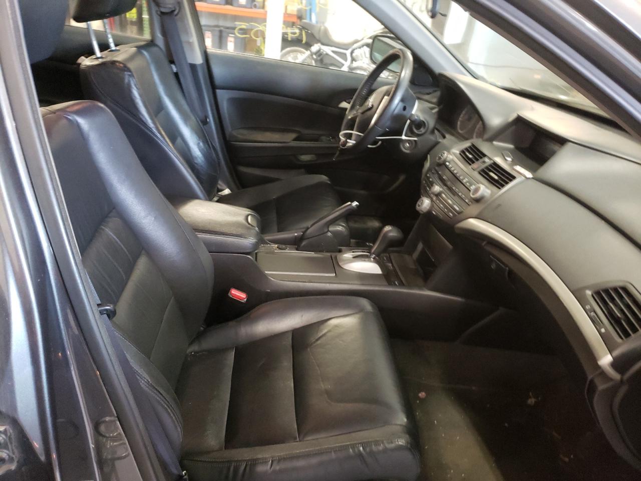 Photo 5 from auction – 2012 HONDA ACCORD SE with VIN 1HGCP2F68CA092202