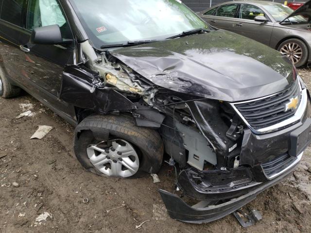 Photo 9 from auction – 2017 CHEVROLET TRAVERSE L with VIN 1GNKRFED2HJ240497