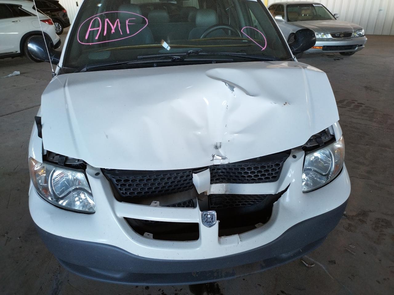 Photo 7 from auction – 2004 DODGE CARAVAN SE with VIN 1D4GP25RX4B553846