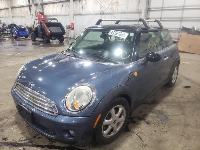Photo 2 from auction – 2010 MINI COOPER with VIN WMWMF3C51ATZ65147