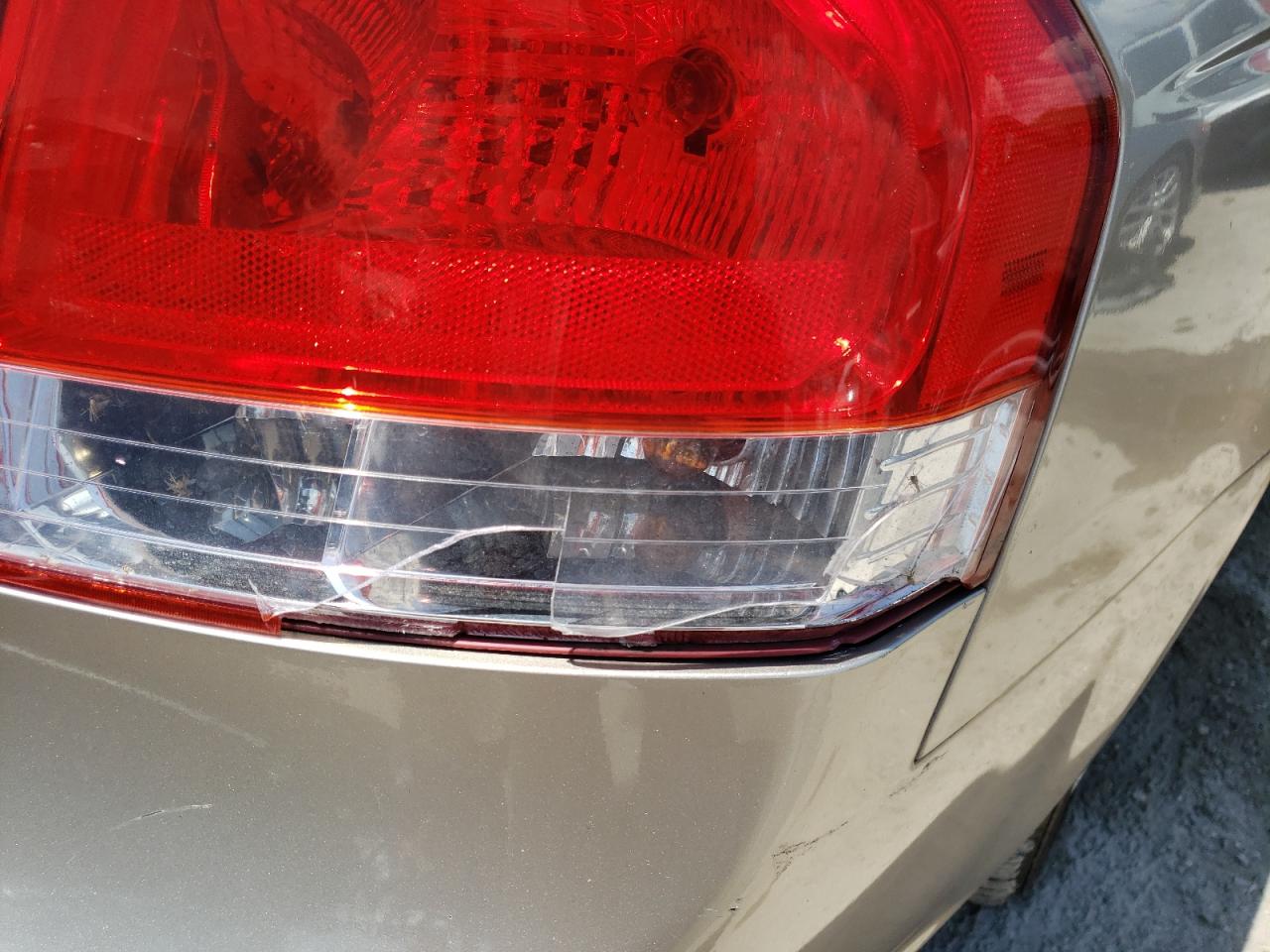 Photo 9 from auction – 2008 KIA SPECTRA with VIN KNAFE121085507869