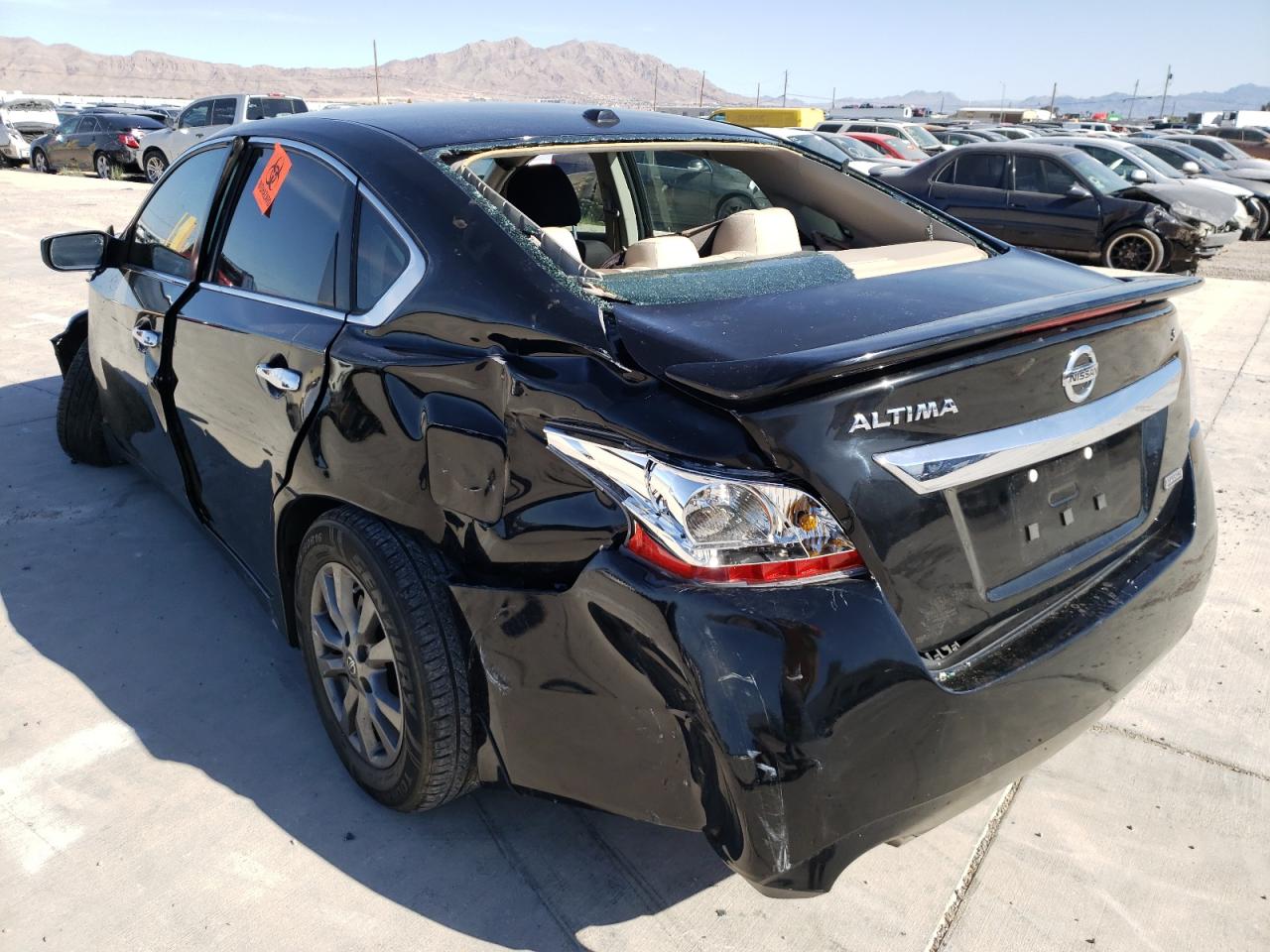 Photo 3 from auction – 2015 NISSAN ALTIMA 2.5 with VIN 1N4AL3AP2FC570152