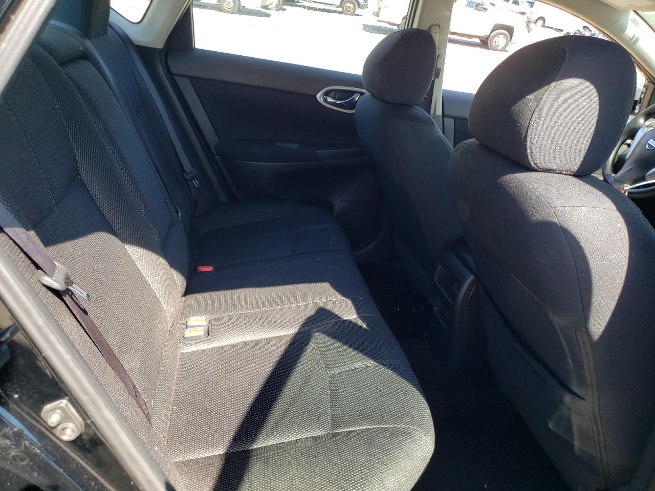 Photo 6 from auction – 2013 NISSAN SENTRA S with VIN 3N1AB7AP1DL760114
