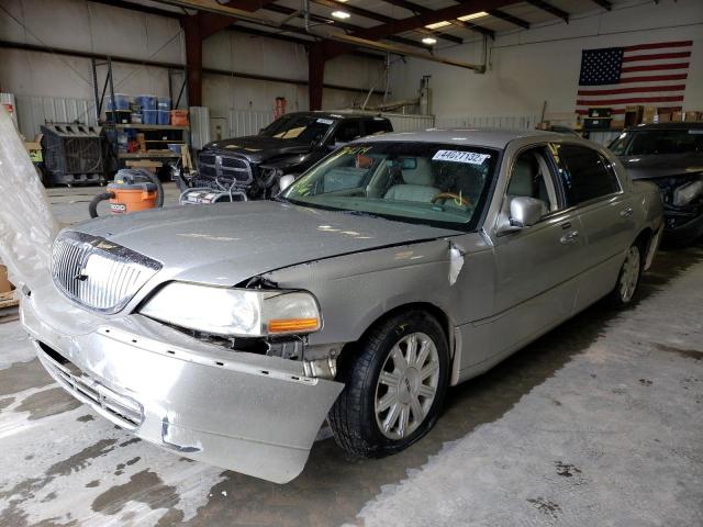 Photo 2 from auction – 2011 LINCOLN TOWN CAR S with VIN 2LNBL8CV0BX764274
