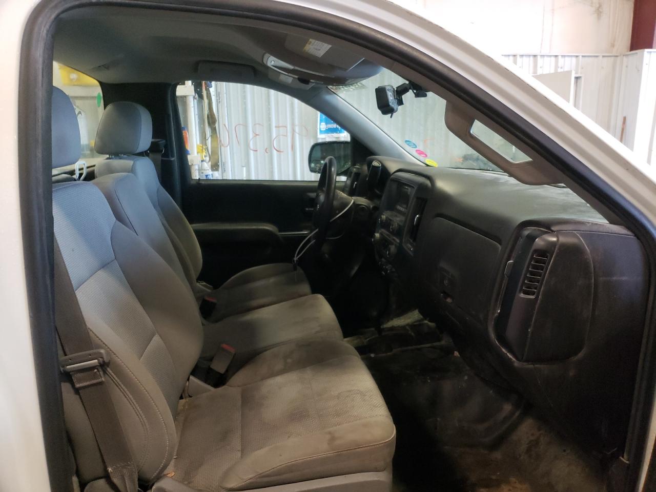 Photo 5 from auction – 2014 CHEVROLET SILVERADO with VIN 1GCNKPEH4EZ354873