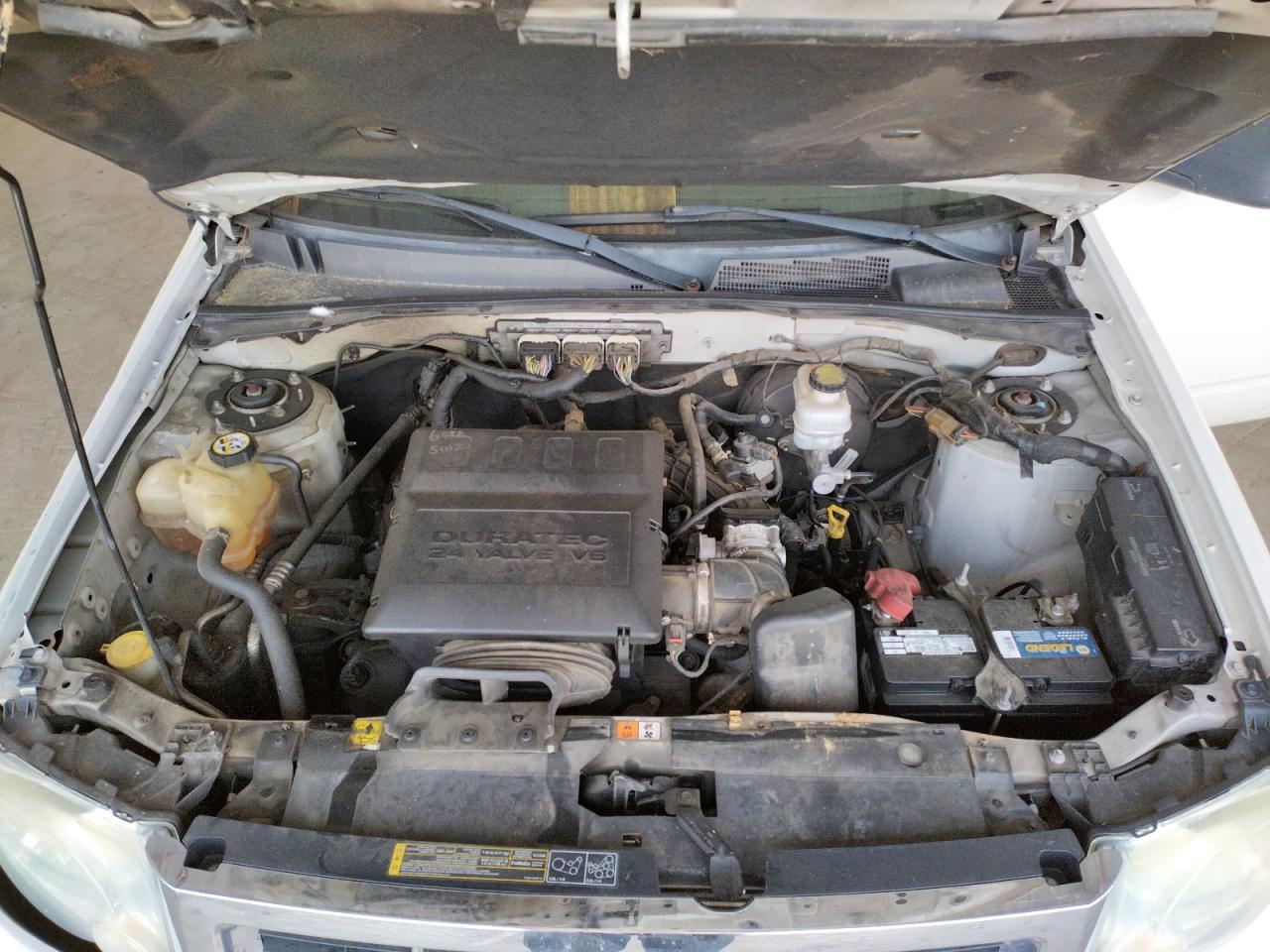 Photo 7 from auction – 2010 FORD ESCAPE XLT with VIN 1FMCU9DG7AKB92323