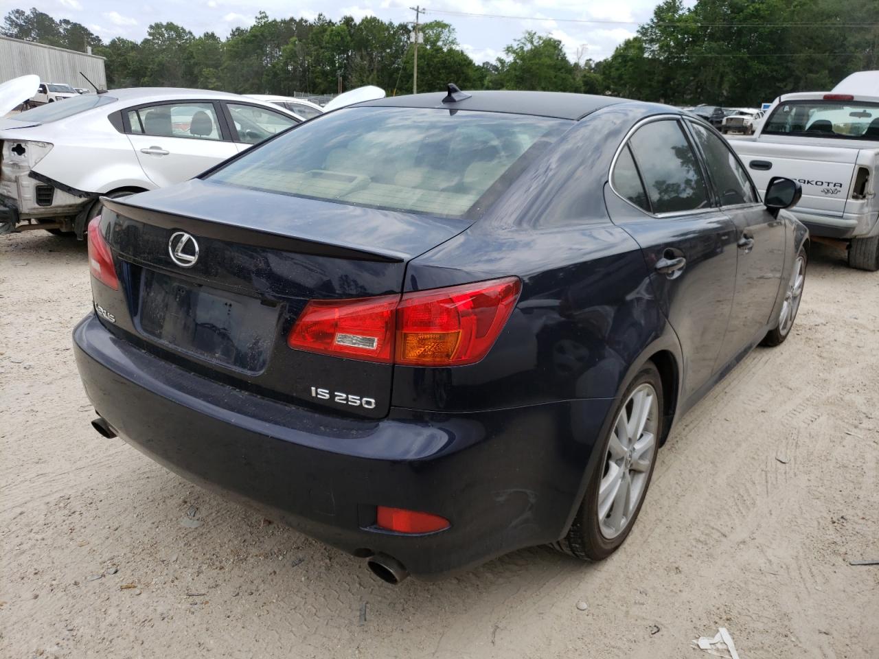 Photo 4 from auction – 2007 LEXUS IS 250 with VIN JTHBK262375042973