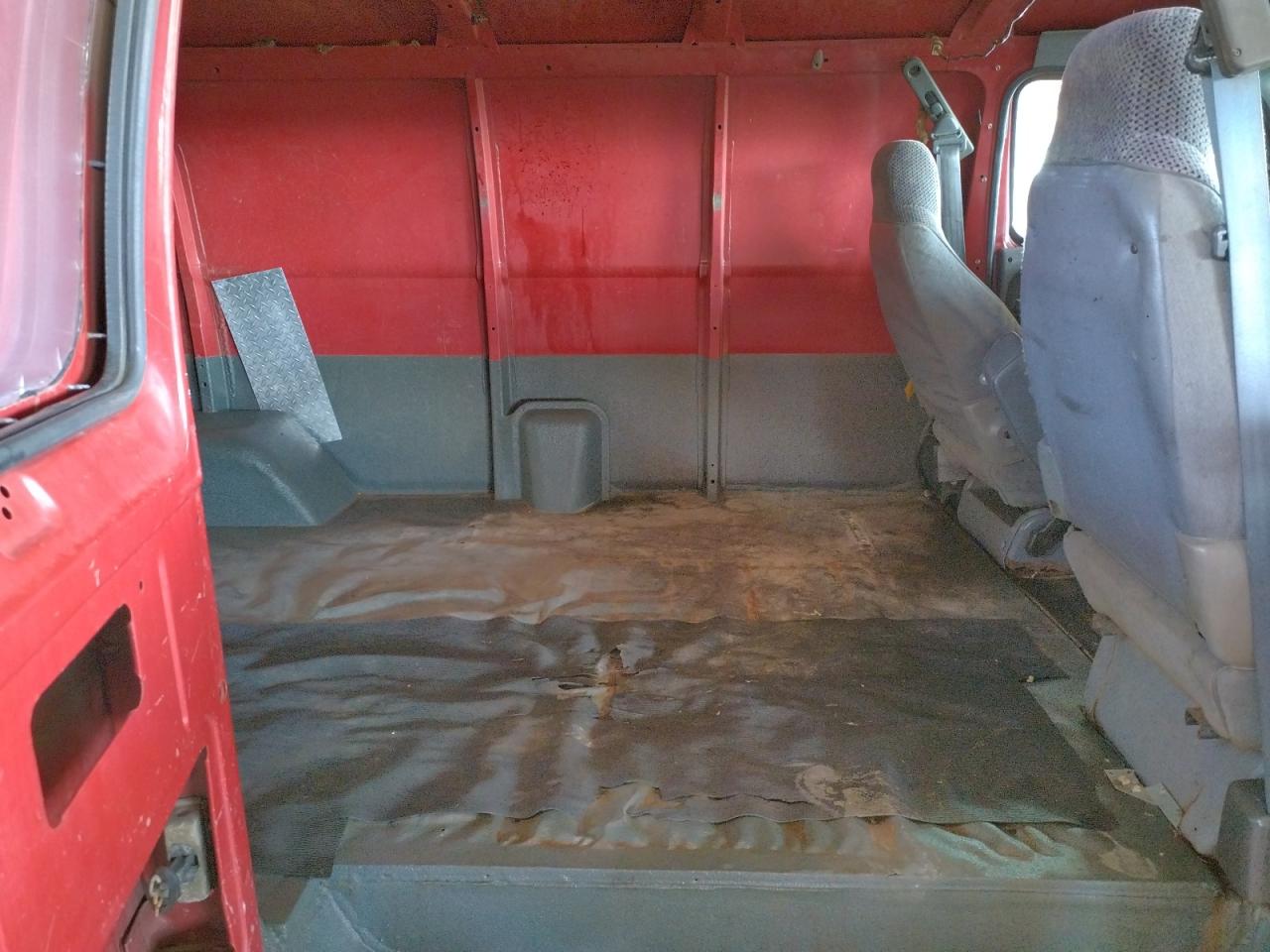 Photo 6 from auction – 2000 DODGE RAM VAN B3 with VIN 2B7KB31Y5YK151760