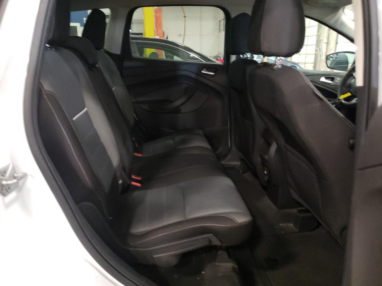 Photo 6 from auction – 2013 FORD ESCAPE SE with VIN 1FMCU9GX8DUD31010