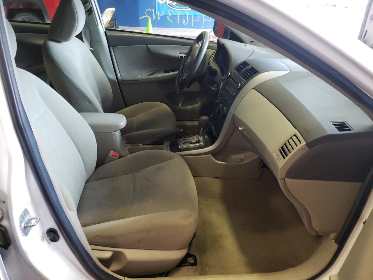 Photo 5 from auction – 2010 TOYOTA COROLLA BA with VIN 2T1BU4EE5AC379206