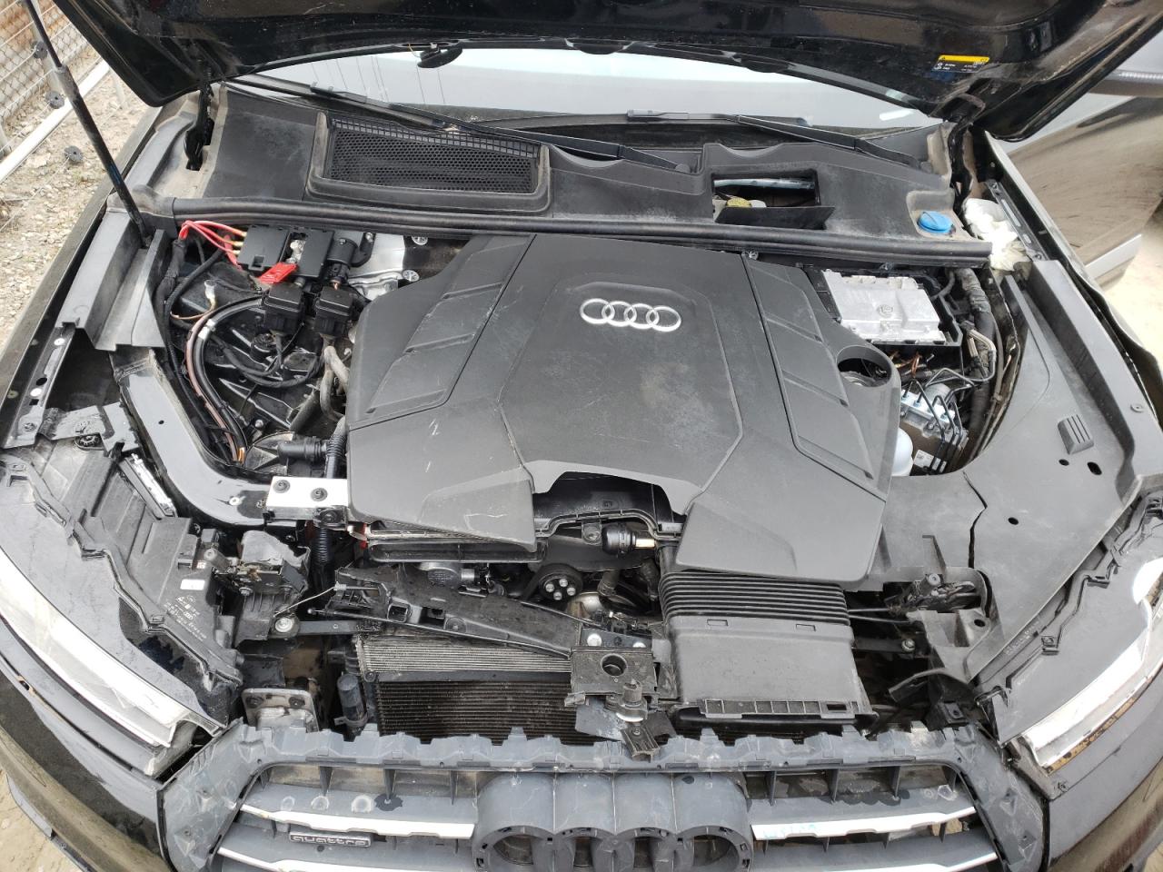 Фото 7 с аукциона – 2018 AUDI Q7 PREMIUM с VIN WA1LAAF76JD016843
