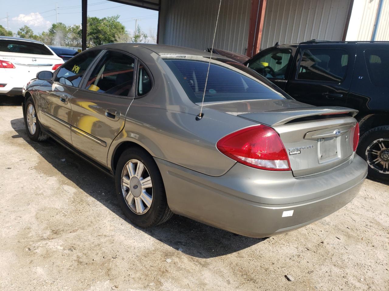 Photo 3 from auction – 2004 FORD TAURUS SEL with VIN 1FAFP56S84A105368