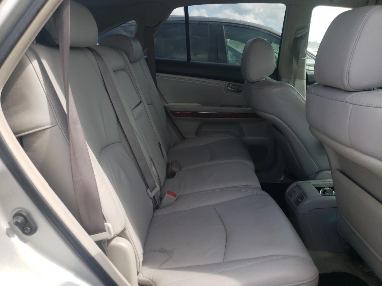 Photo 6 from auction – 2006 LEXUS RX 330 with VIN 2T2GA31U06C043455