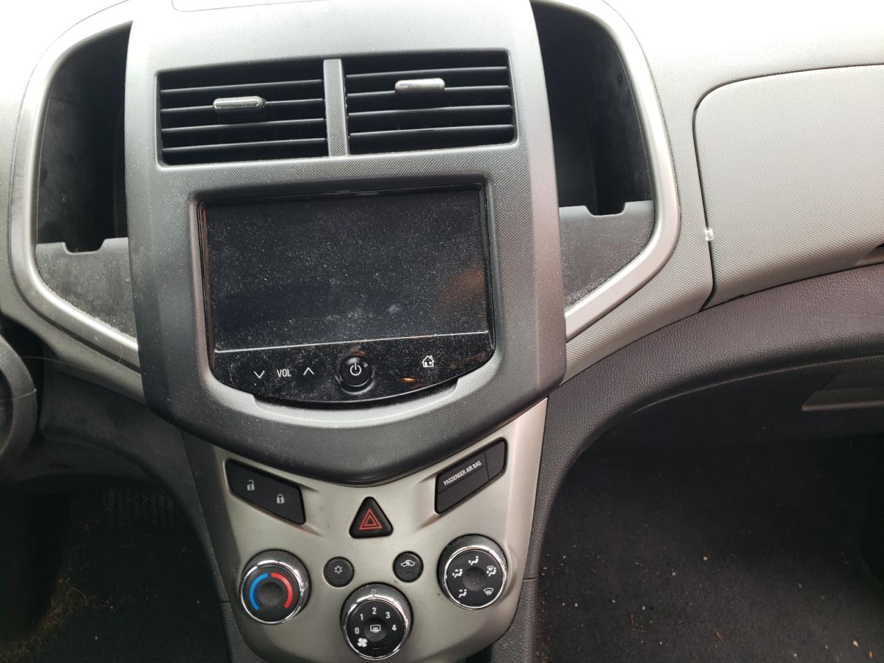 Photo 9 from auction – 2013 CHEVROLET SONIC LT with VIN 1G1JC5SB3D4227133