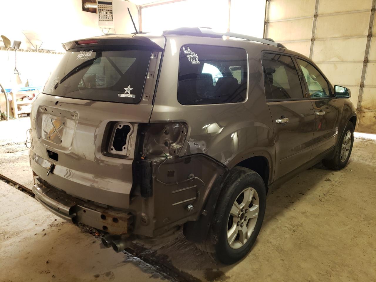 Photo 4 from auction – 2010 GMC ACADIA SLE with VIN 1GKLVLED6AJ115455