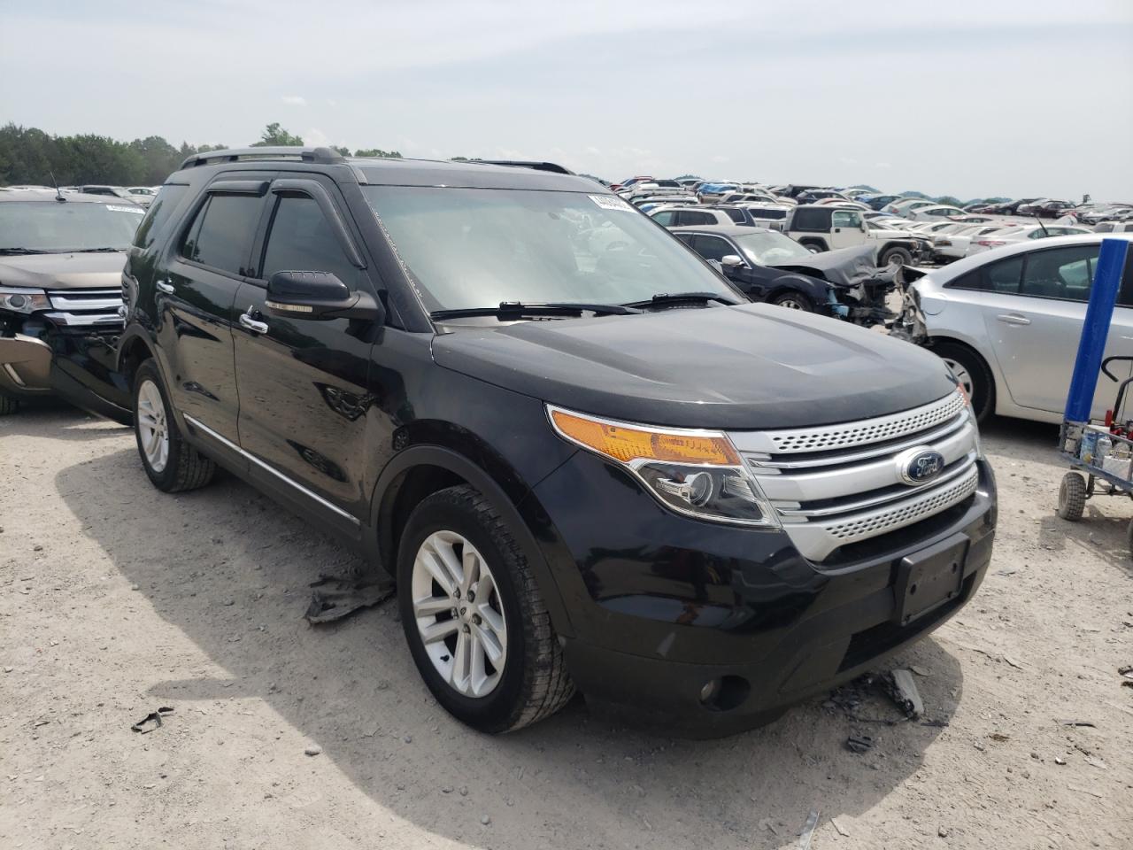 FORD EXPLORER X 2013 with VIN 1FM5K8D8XDGA71410 - Photo from auction