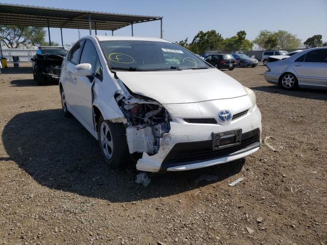 TOYOTA PRIUS 2013 مع رقم تعريف المركبة JTDKN3DU2D5612072 - صورة من المزاد