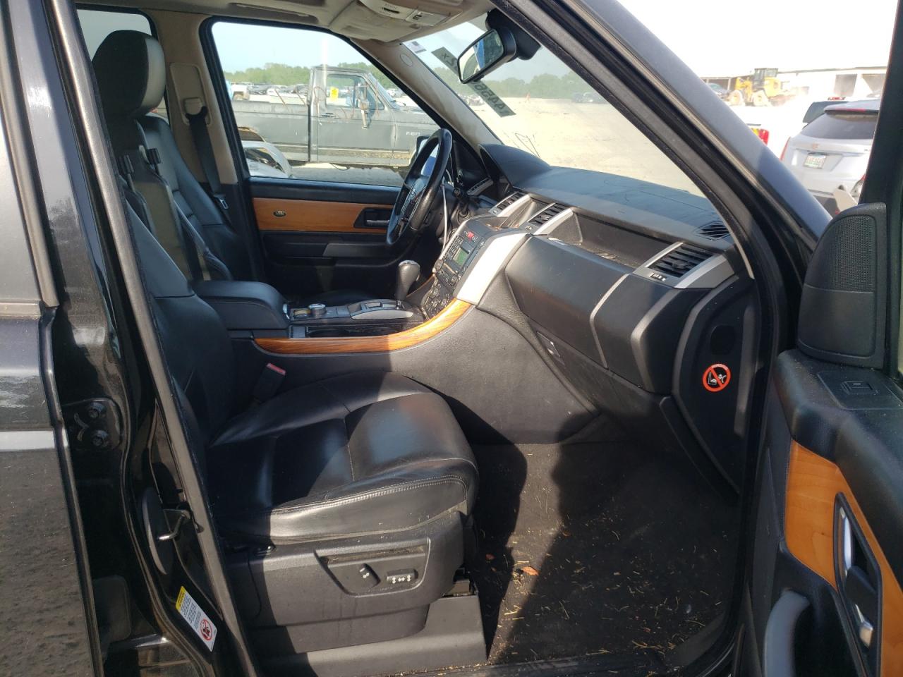 Photo 5 from auction – 2008 LAND ROVER RANGE ROVE with VIN SALSK254X8A147080