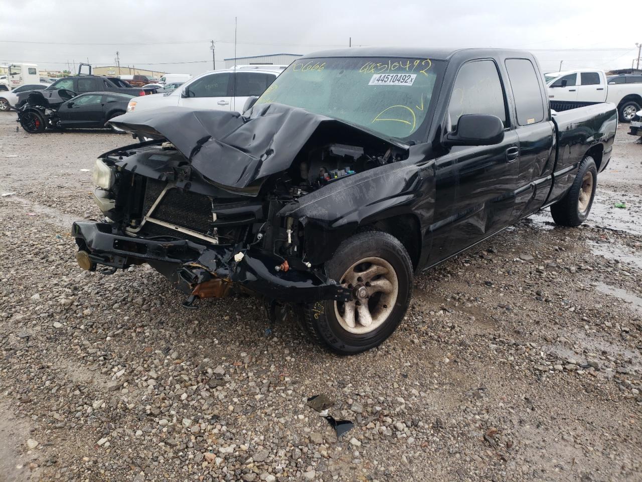 Photo 2 from auction – 2003 GMC NEW SIERRA with VIN 2GTEC19T331100666