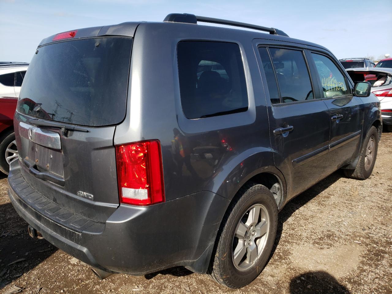 Photo 4 from auction – 2011 HONDA PILOT EXL with VIN 5FNYF4H59BB005808