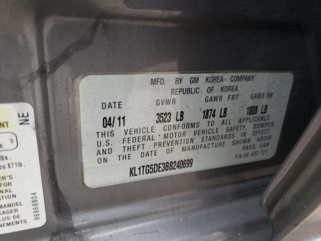 Photo 10 from auction – 2011 CHEVROLET AVEO LT with VIN KL1TG5DE3BB240699