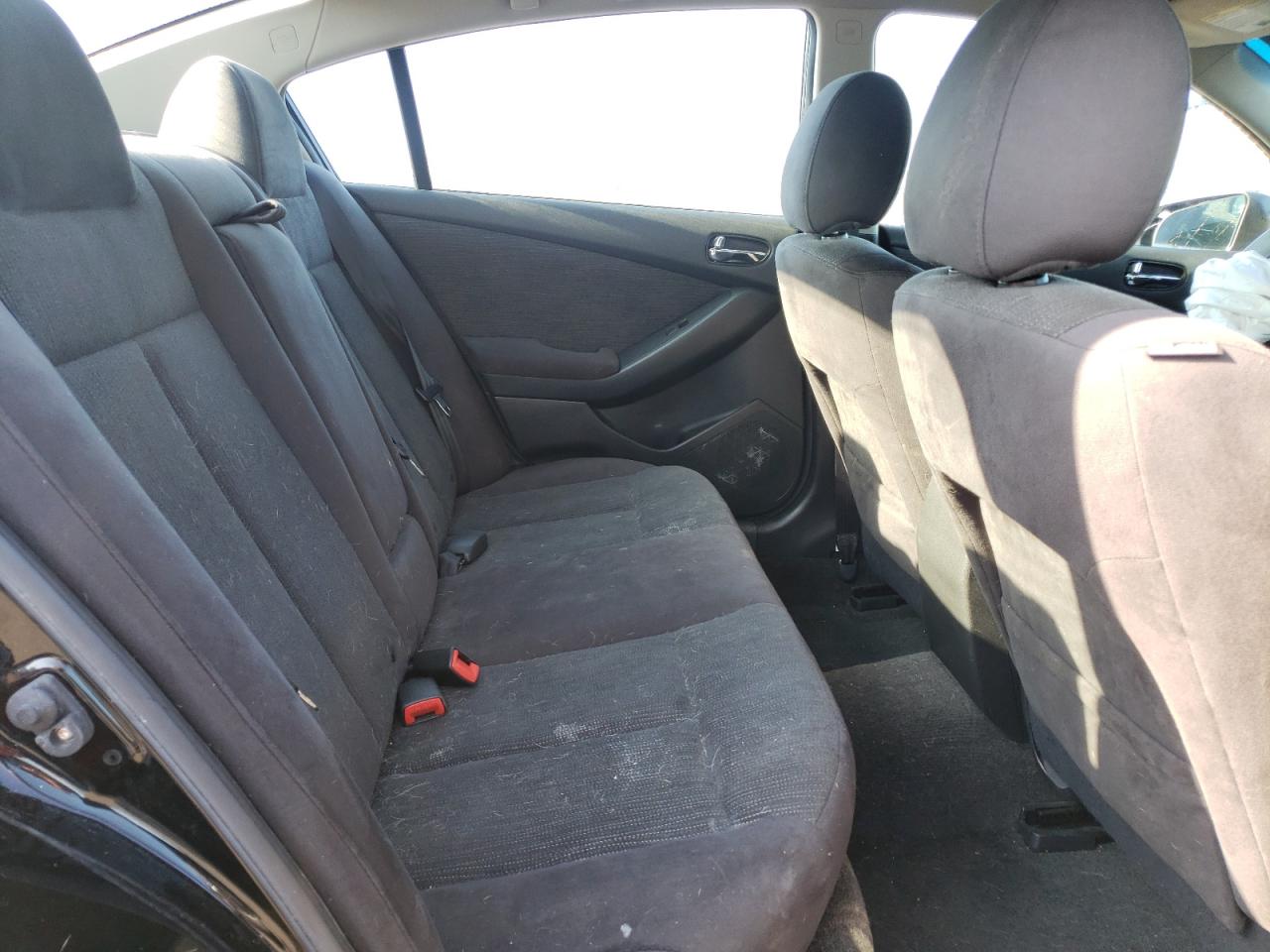 Photo 6 from auction – 2011 NISSAN ALTIMA SR with VIN 1N4BL2AP2BN507775