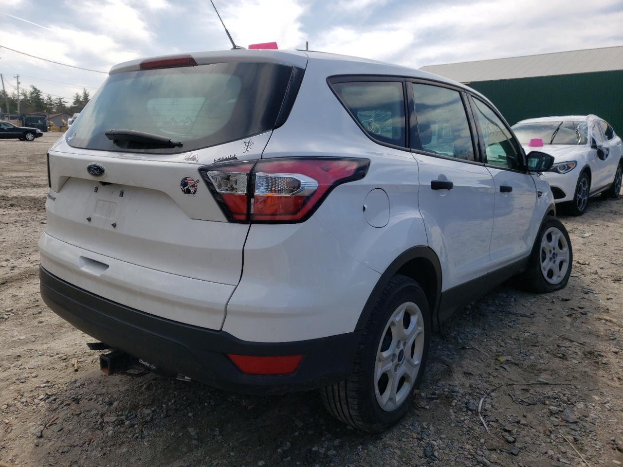 Photo 4 from auction – 2017 FORD ESCAPE S with VIN 1FMCU0F74HUC30064