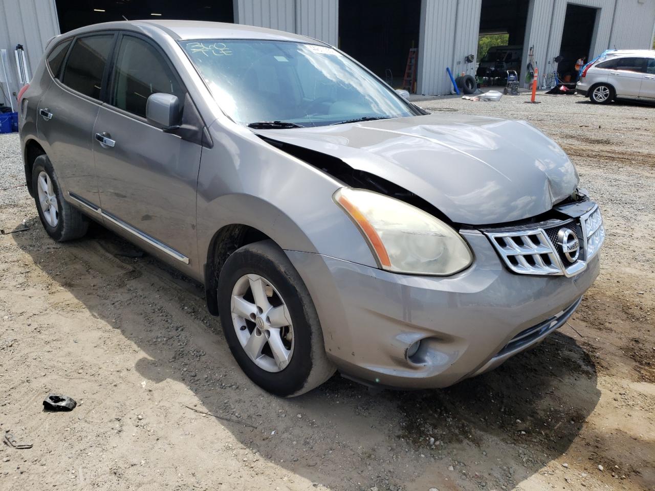 NISSAN ROGUE S 2013 with VIN JN8AS5MT2DW500216 - Photo from auction