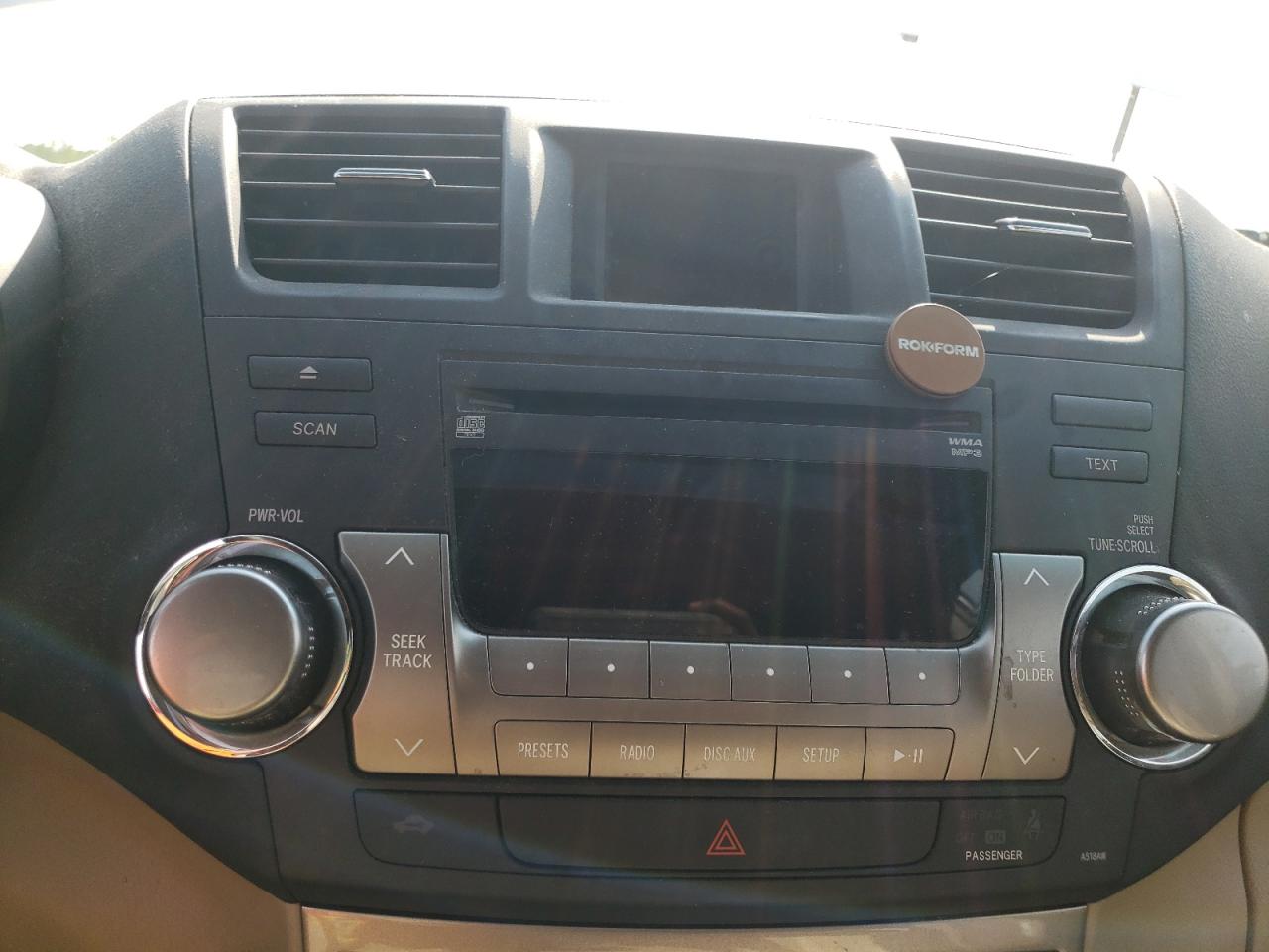 Photo 9 from auction – 2012 TOYOTA HIGHLANDER with VIN 5TDZK3EH9CS066579
