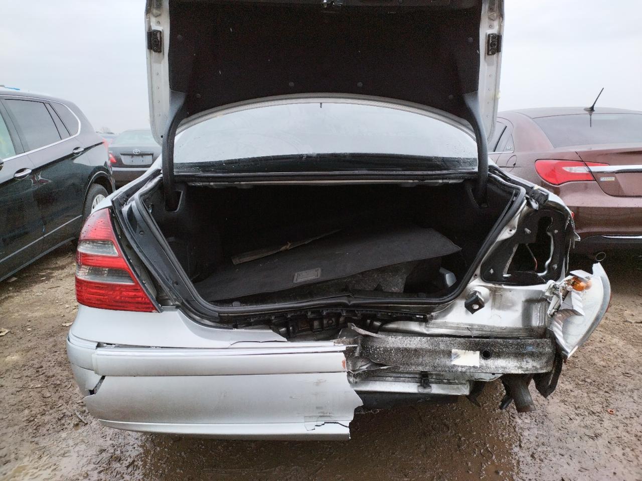 Photo 9 from auction – 2006 MERCEDES-BENZ E 320 CDI with VIN WDBUF26J66A870946