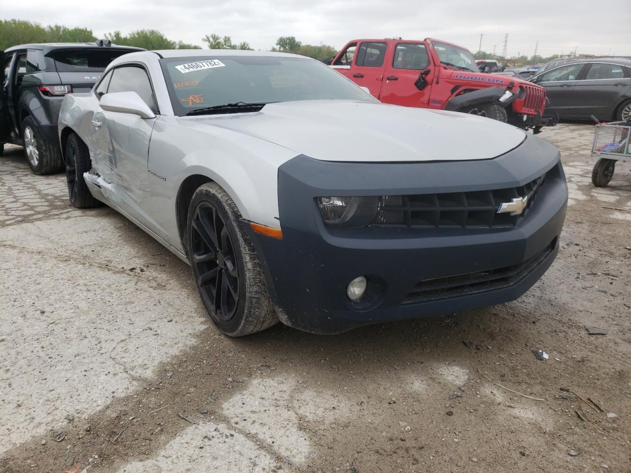 CHEVROLET CAMARO LT 2013 z numerem VIN 2G1FB1E38D9107119 - Zdjęcie z aukcji