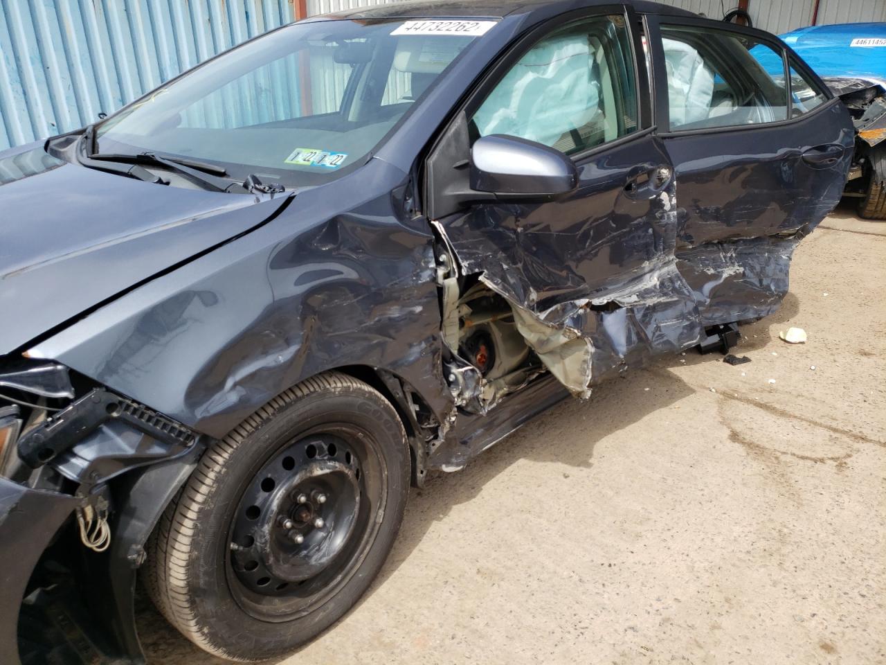 Photo 9 from auction – 2014 TOYOTA COROLLA L with VIN 2T1BURHE0EC102493