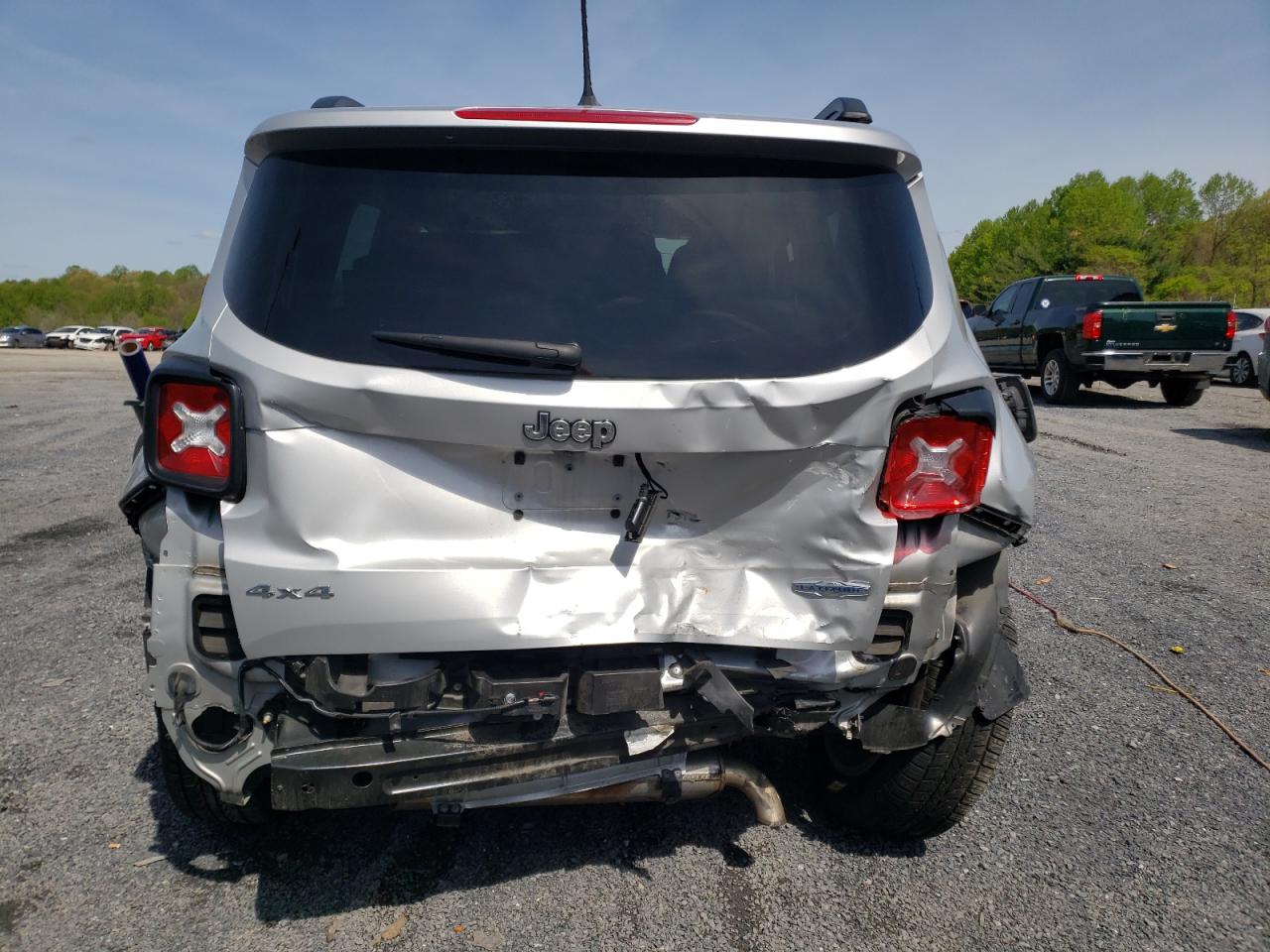 Photo 9 from auction – 2017 JEEP RENEGADE L with VIN ZACCJBBB3HPF56569