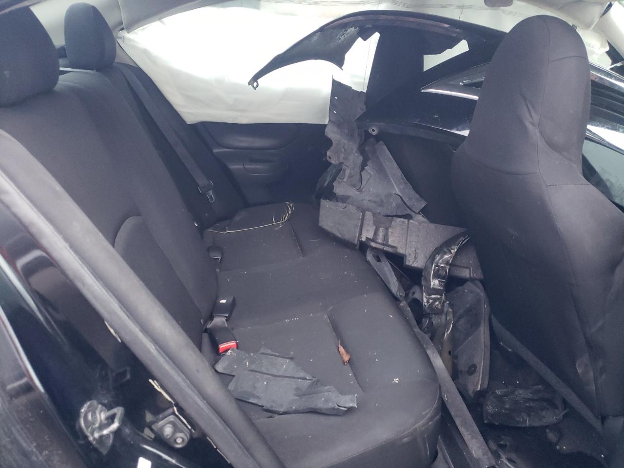 Photo 6 from auction – 2017 NISSAN VERSA S with VIN 3N1CN7AP0HL829350