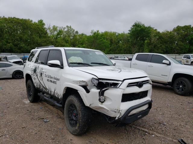TOYOTA 4RUNNER SR 2020 with VIN JTEBU5JR8L5821518 - Photo from auction