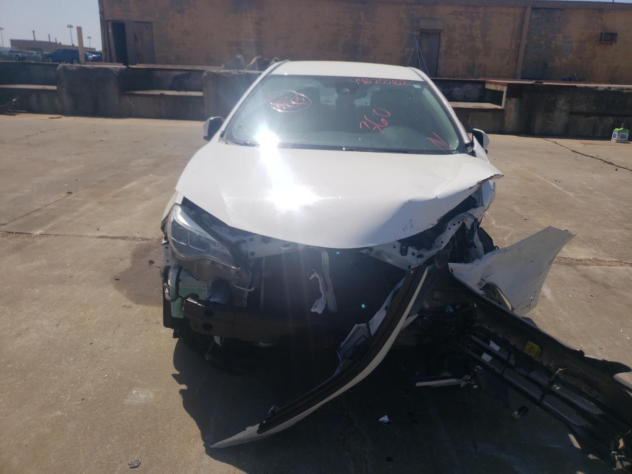 Photo 9 from auction – 2017 TOYOTA COROLLA L with VIN 5YFBURHE2HP641430