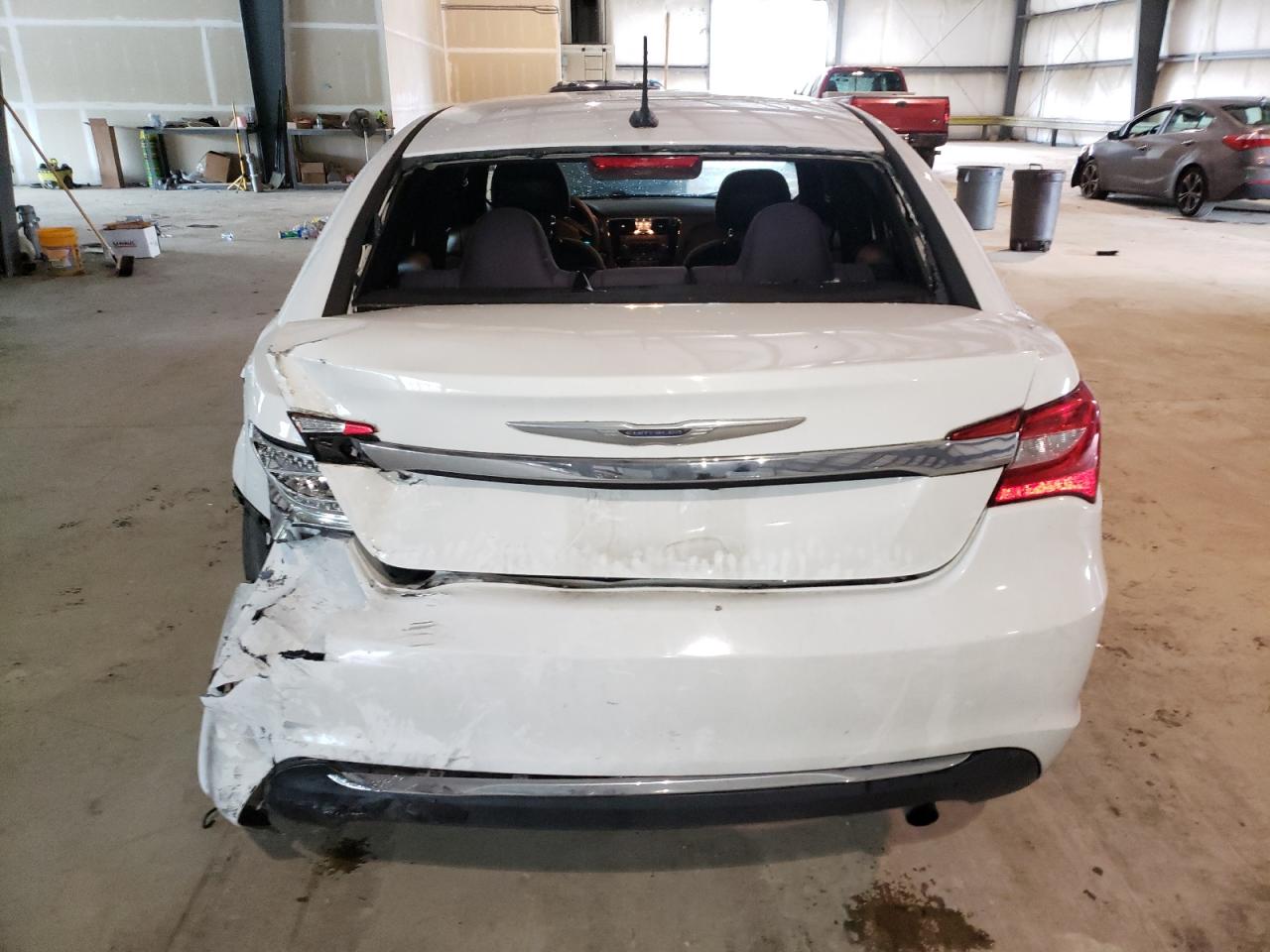 Photo 9 from auction – 2013 CHRYSLER 200 LX with VIN 1C3CCBAB0DN762872