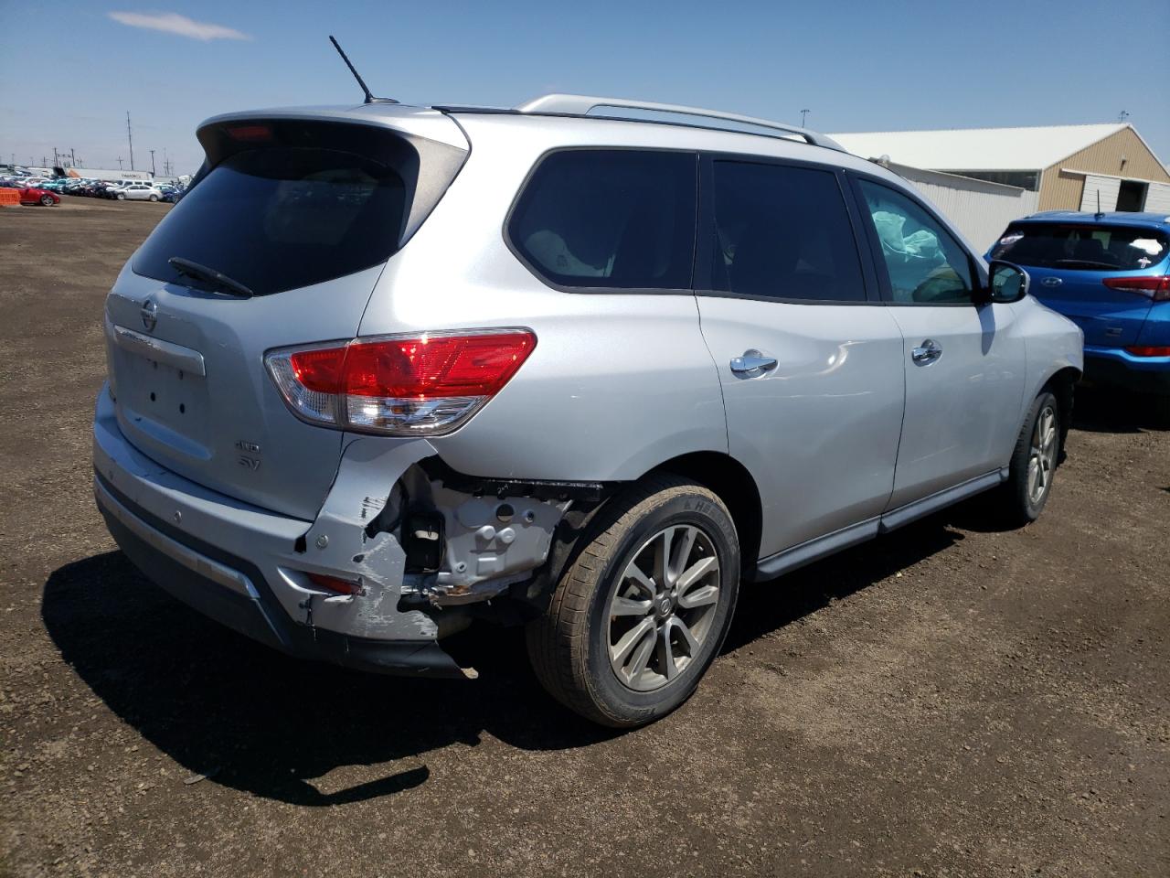 Photo 4 from auction – 2013 NISSAN PATHFINDER with VIN 5N1AR2MM8DC636183