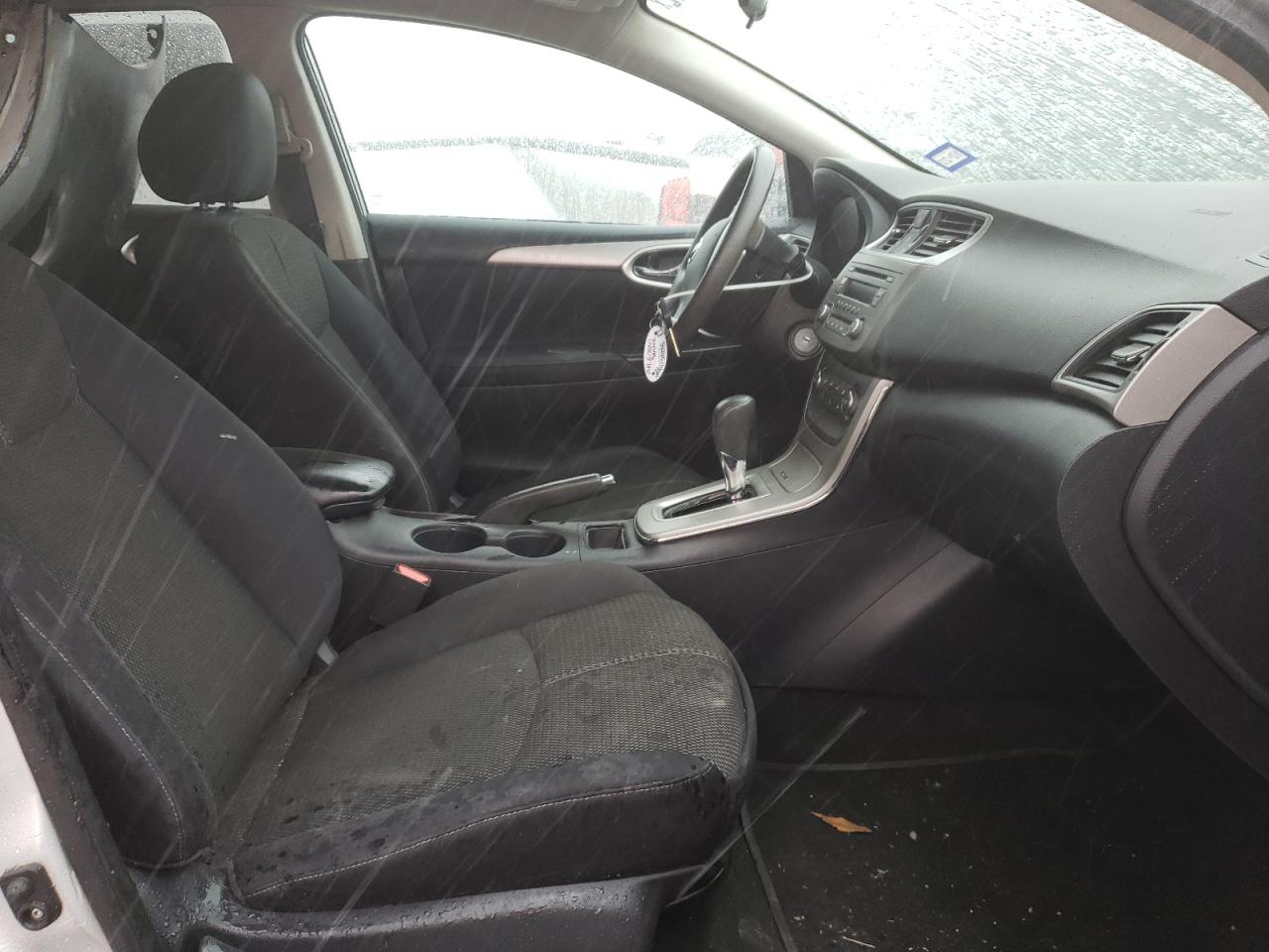 Photo 5 from auction – 2014 NISSAN SENTRA S with VIN 3N1AB7AP6EL683029