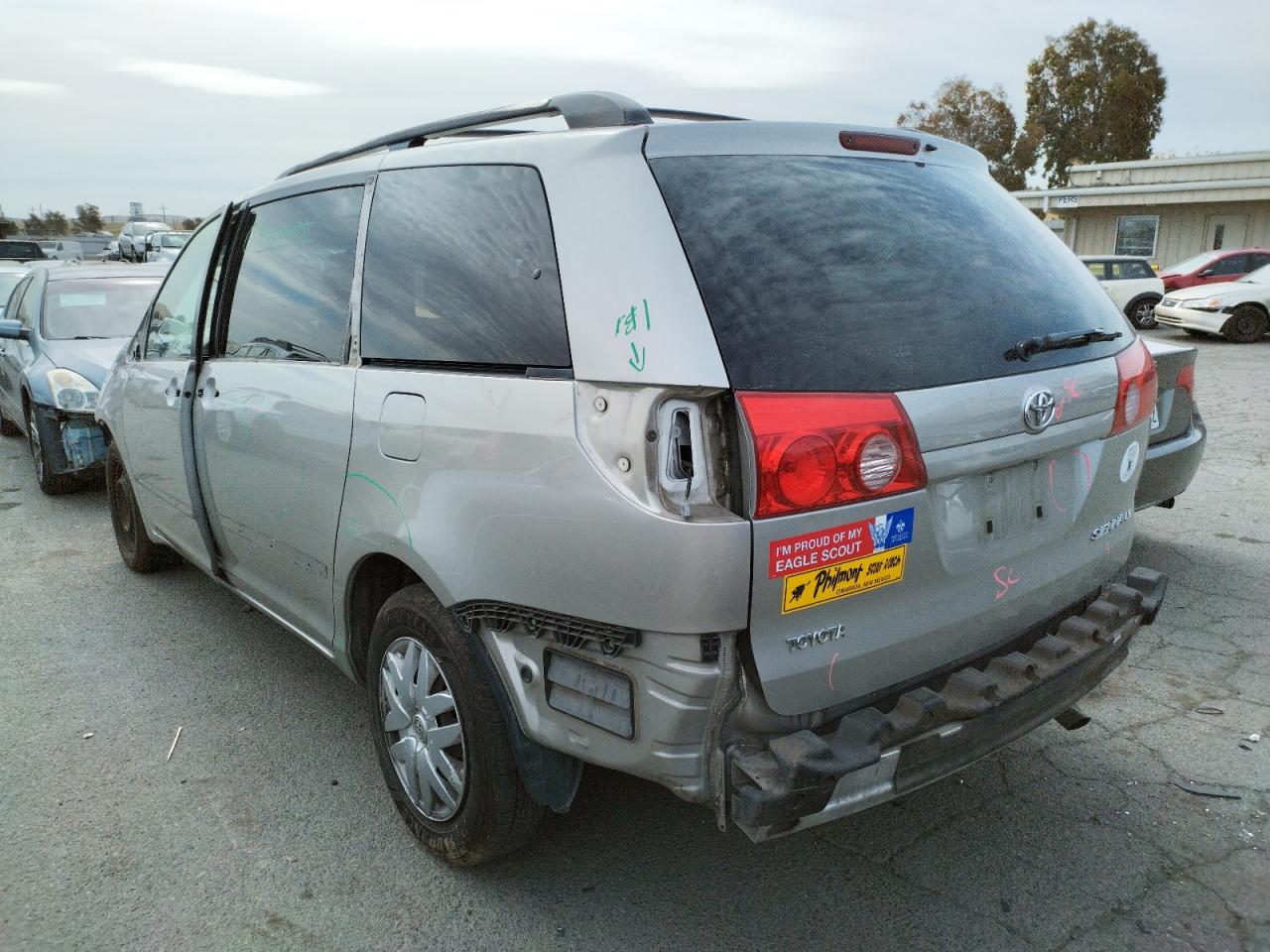 Photo 3 from auction – 2009 TOYOTA SIENNA with VIN 5TDZK23C19S255561