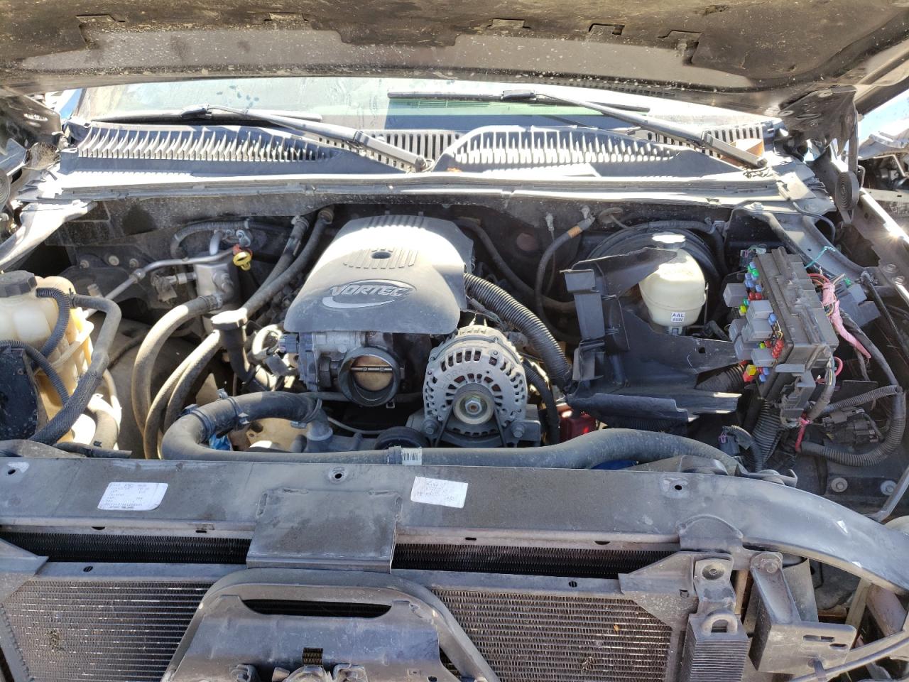 Photo 7 from auction – 2005 CHEVROLET SILVERADO with VIN 2GCEK13T951296904