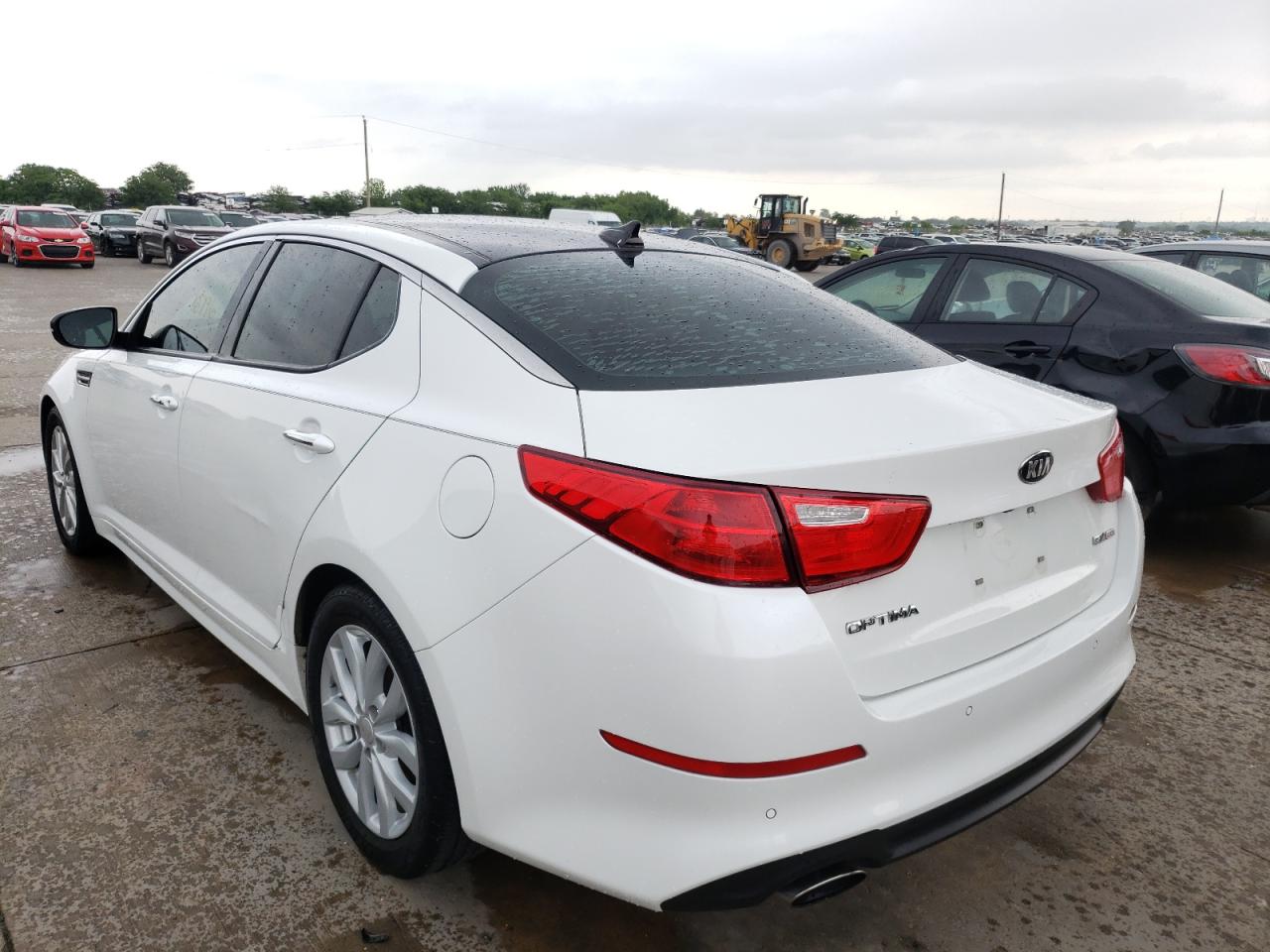 Photo 3 from auction – 2015 KIA OPTIMA EX with VIN 5XXGN4A73FG455774