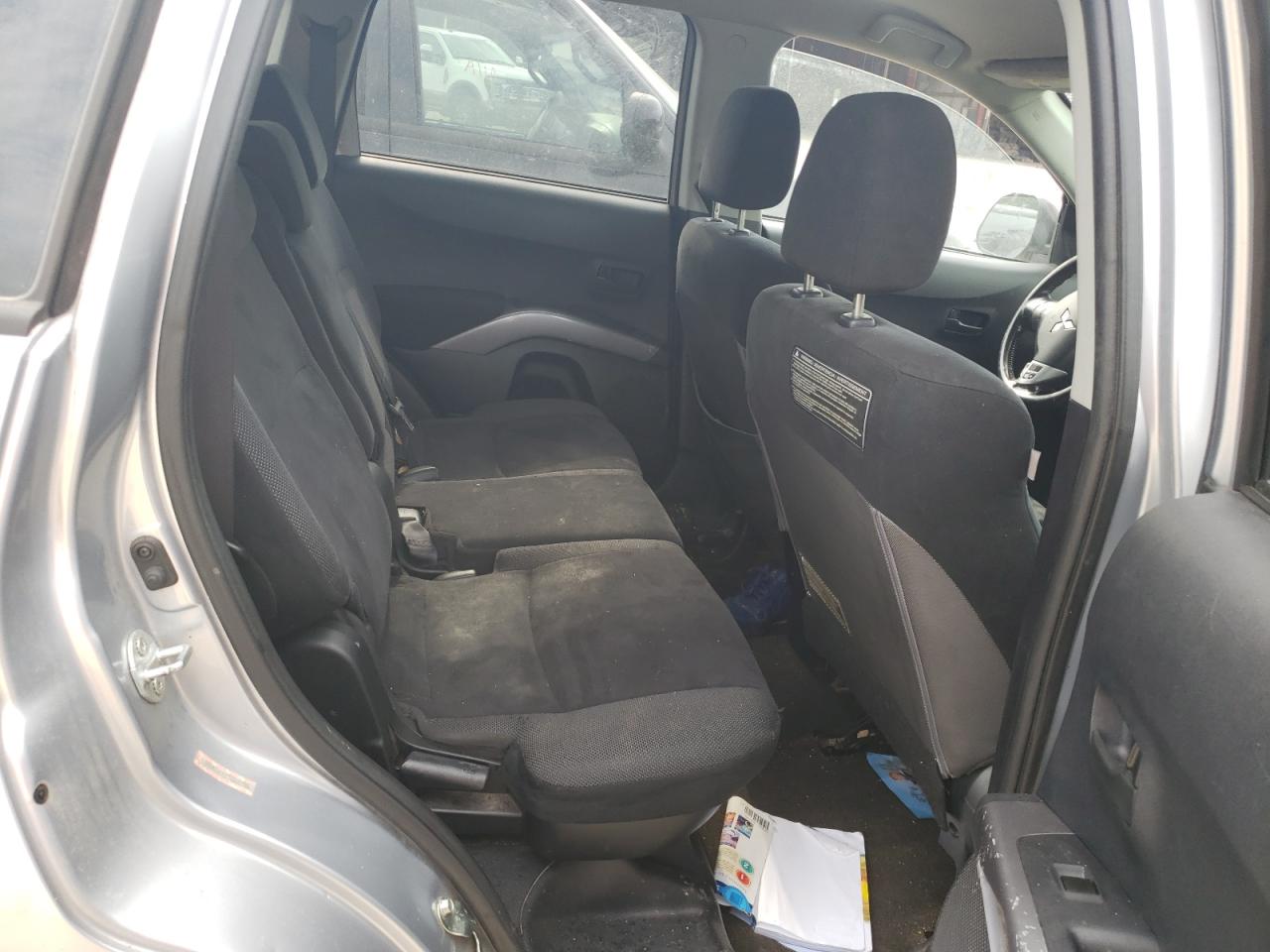 Photo 6 from auction – 2007 MITSUBISHI OUTLANDER with VIN JA4MT31X17Z005326