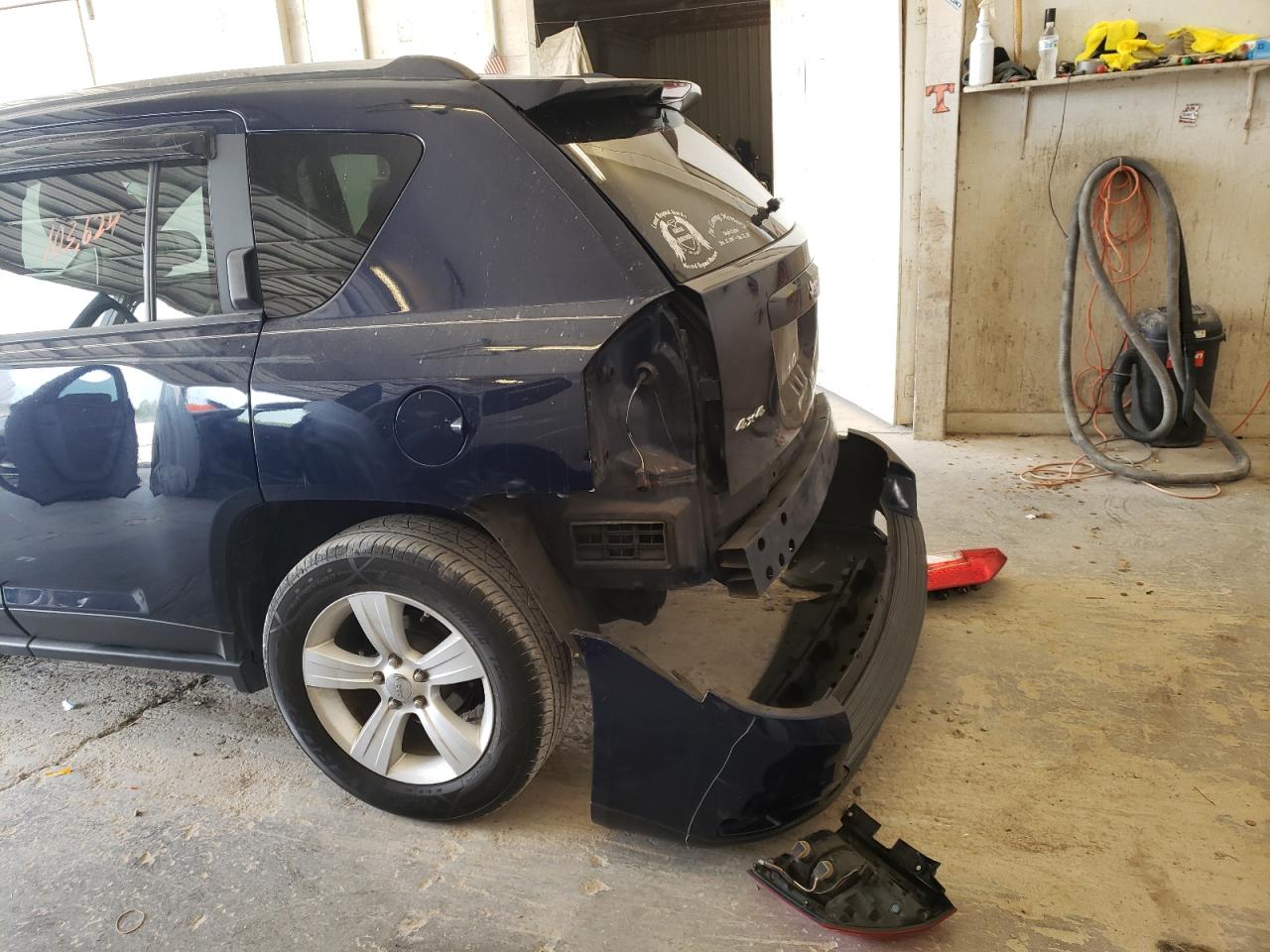 Photo 9 from auction – 2012 JEEP COMPASS SP with VIN 1C4NJDBB7CD613187