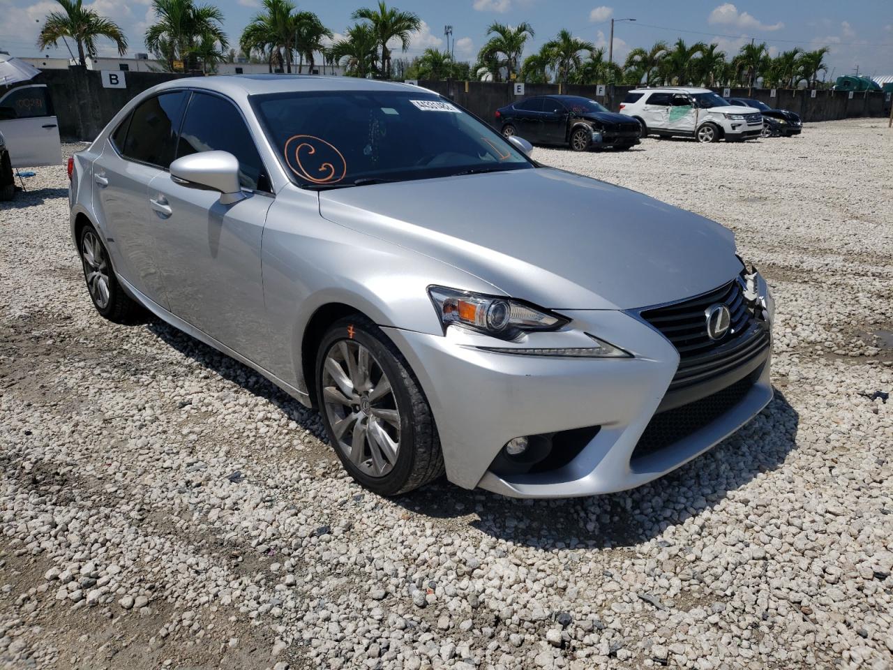 LEXUS IS 250 2015 with VIN JTHBF1D20F5065708 - Photo from auction