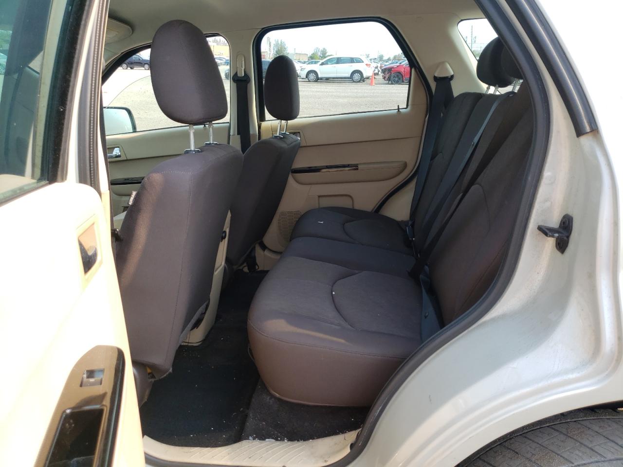 Photo 18 from auction – 2008 MAZDA TRIBUTE I with VIN 4F2CZ02Z78KM27173