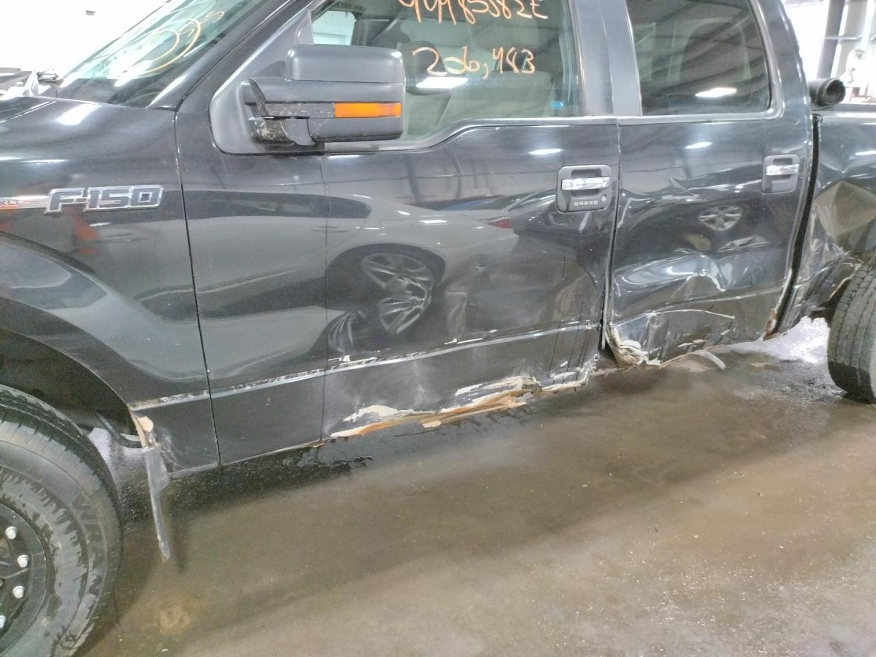 Photo 9 from auction – 2010 FORD F150 SUPER with VIN 1FTFW1EVXAKE37755